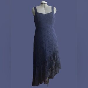 Lulu’s eyelet; asymmetrical; high-low midi dress; Sz Lg